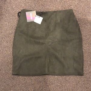 Missguided Olive green faux suede skirt
